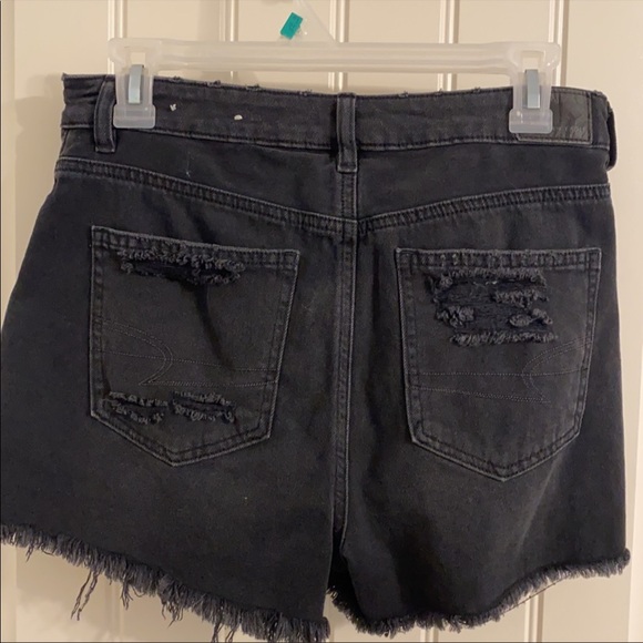 American eagle distressed crossover high rise denim shorts - Picture 4 of 5